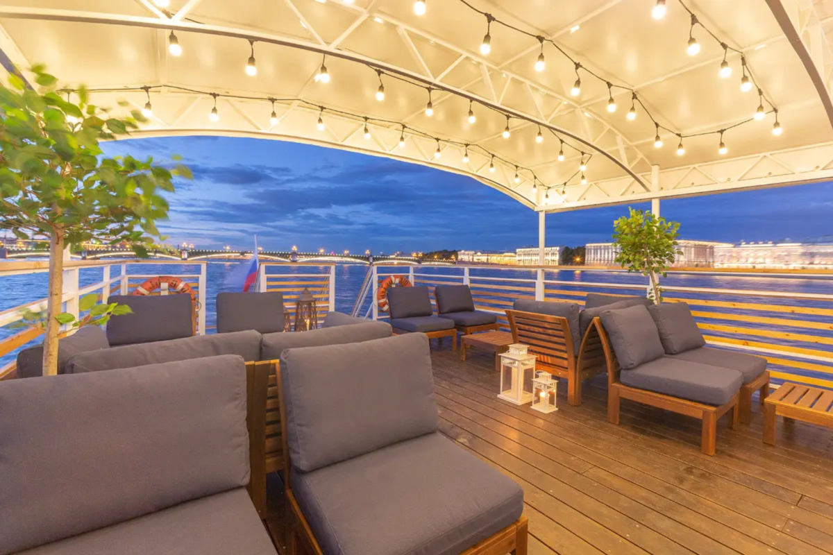 Аренда теплоход «Амели» image- 19